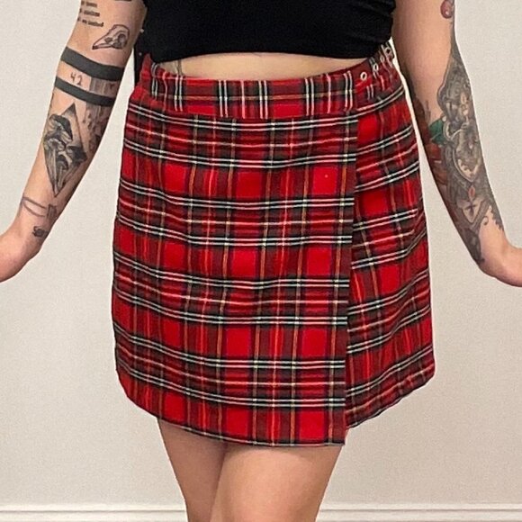 John Galt Plaid Mini Short Skirts Adjustable Belt Size S Red - Picture 2 of 8